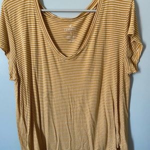 american eagle t shirt